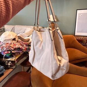 Coach Pebble Cream Leather Shoulder Bag